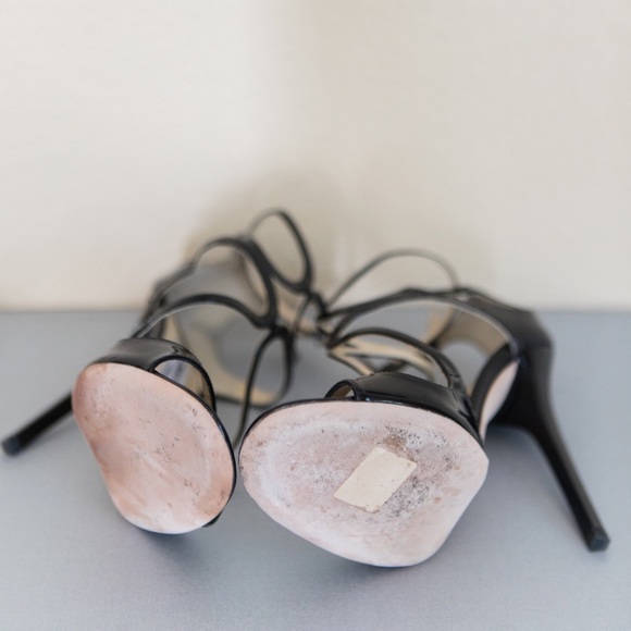 Jimmy Choo Lang
Black Patent Leather sandals - Picture 5 of 7